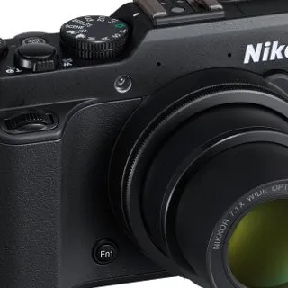 Nikon Coolpix P7800, la compatta con mirino