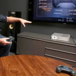 Steam Machine: mostrato il prototipo di Valve