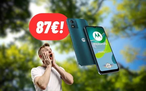 Motorola E13: oggi costa solo 87€ su Amazon, SCONTO OUTLET