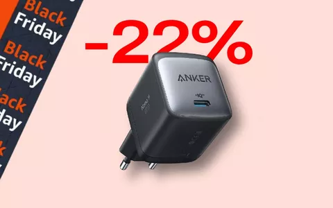 Black Friday 2022: caricabatterie Anker Nano II da 30W SCONTATO del 22%