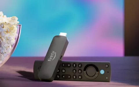 Nuovo Fire TV Stick 4K Max: TUTTO l'intrattenimento che DESIDERI a portata di DIVANO