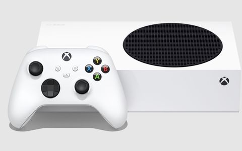 Amazon sgancia la BOMBA: Xbox Series S, sconto sensazionale è da comprare subito