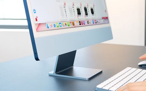 iMac 2021 con chip M1: lo spettacolare All in One di Apple SCONTATO di 200 euro
