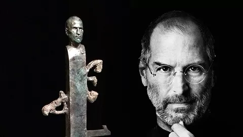 59esimo compleanno di Steve Jobs: in arrivo la statua dell'iCEO