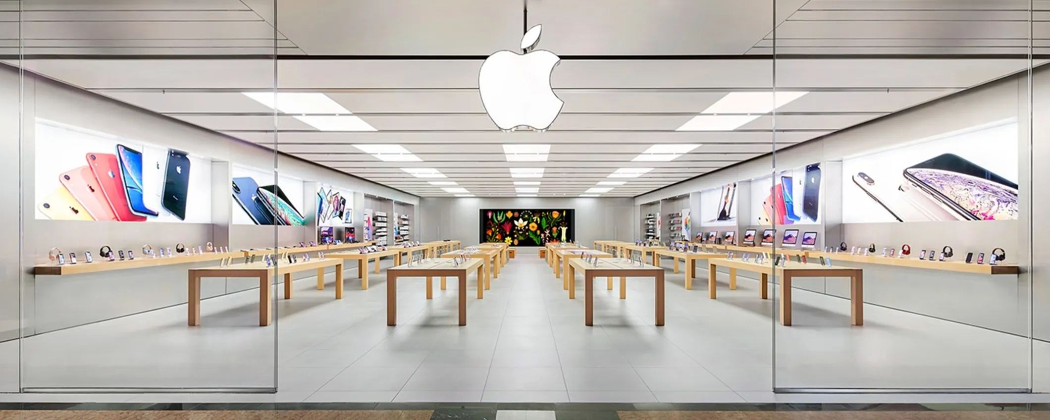 Coronavirus, da oggi riaprono tutti gli Apple Store italiani