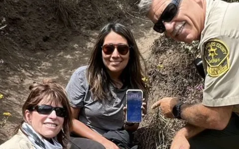 Escursionista salvata grazie alla funzione SOS di emergenza dell'iPhone 14