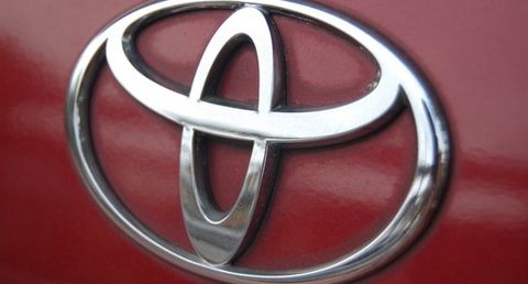 Toyota e Salesforce insieme per l'auto 