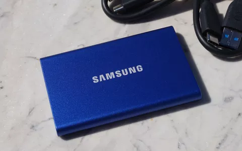 Espansione e velocità INCREDIBILI con l'SSD Samsung da 1TB: oggi SCONTATISSIMO
