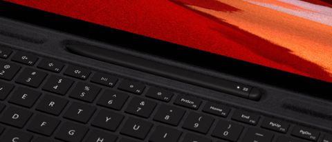 Surface Pro X: primo aggiornamento firmware