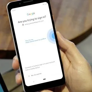 Smartphone Android con token di sicurezza integrato