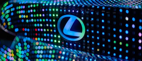 Lexus 2017 LIT IS, con carrozzeria LED