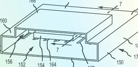 Apple combina USB e SD per risparmiare spazio