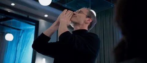 Film su Steve Jobs, brusca frenata ai botteghini