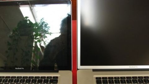 Ritardo nelle consegne dei nuovi MacBook Pro 15 pollici Antiglare