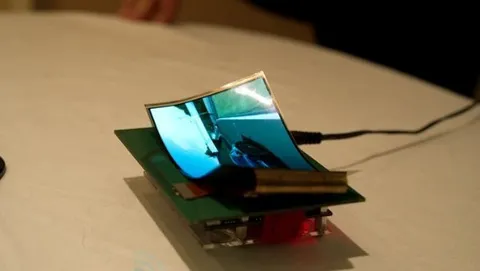Samsung Galaxy S III con display flessibile?