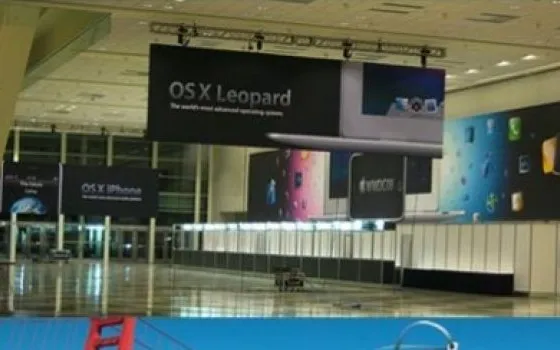 Le prime foto del WWDC '08: i cartelli nella hall di ingresso