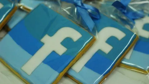 Facebook, torna il cookie che ci spia