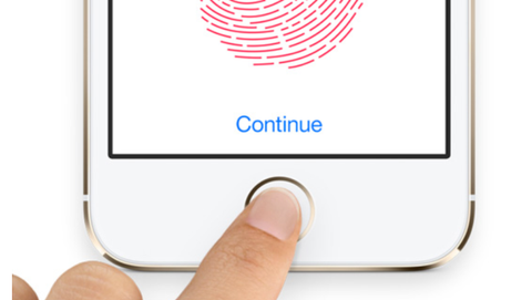 iPhone 5s Touch ID si prova con un'app negli Apple Store