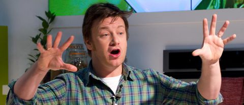 Il cuoco Jamie Oliver alle prese con Google Glass