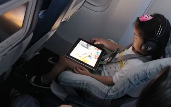 Meno carburante per gli aerei della Scoot grazie ad iPad