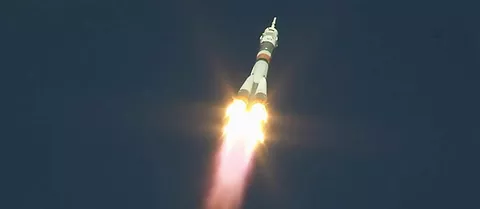 Soyuz fallisce il lancio, atterraggio d’emergenza