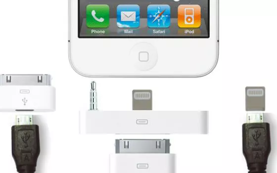 Apple unico fornitore dell'adattatore dock per iPhone 5