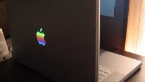 Personalizzare il logo Apple sui propri laptop