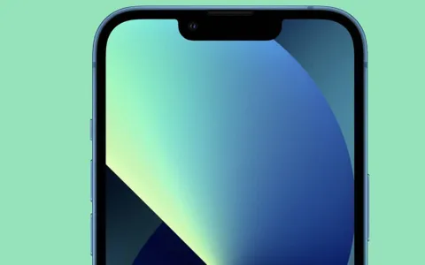 iPhone 17 rivoluzionerà la fotocamera selfie, secondo Kuo