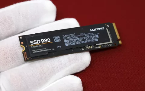 SCONTO FOLLE DEL 56% sulla SSD Samsung da 1TB: solo per OGGI!