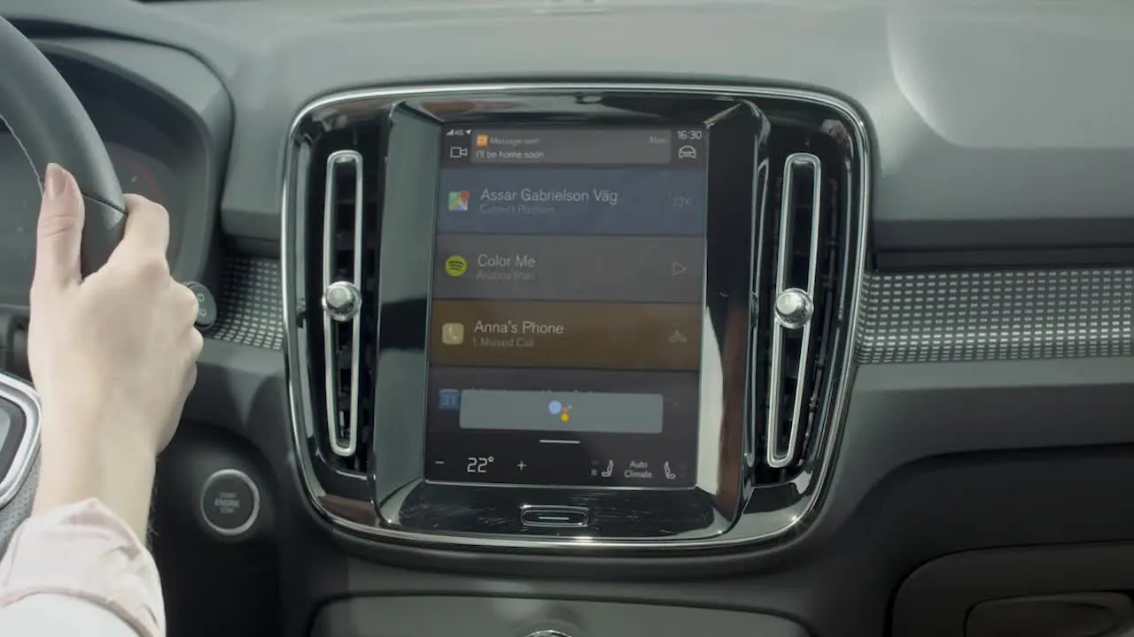 L'Assistente Google sulle auto di Volvo