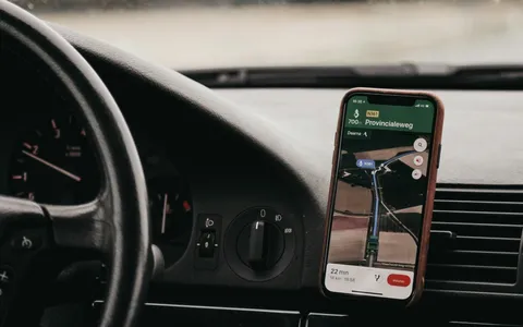 Google Maps incorpora Waze: una funzione utilissima presto disponibile