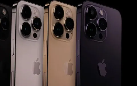 iPhone 15 Pro, Apple rivoluziona le colorazioni dopo 10 anni