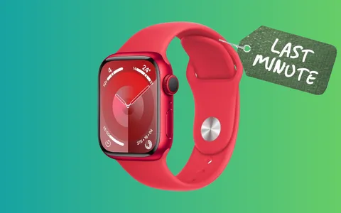 Apple Watch Series 9 a 100€ in meno: ne rimangono pochissimi su Amazon