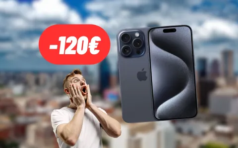 iPhone 15 di un particolare colore azzurro in promo su Amazon (120€)