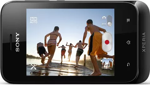 Sony Xperia Tipo, smartphone Android 4.0 entry level