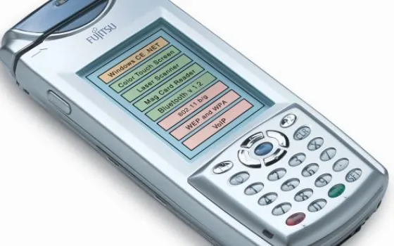 Apple contro Fujitsu per la registrazione di 