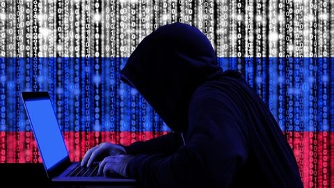 Potente attacco hacker dalla Russia: virus informatico colpisce i router Asus