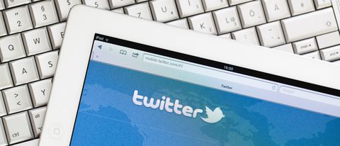 Twitter: un bug ha esposto i messaggi privati