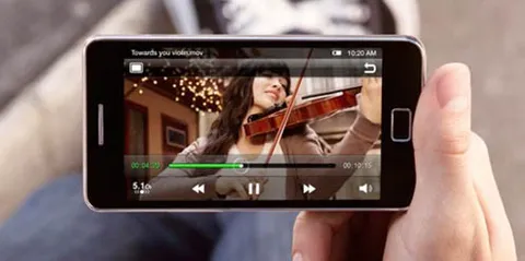 Samsung Galaxy S II, con display Super AMOLED Plus
