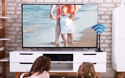 Con questa potente antenna TV da interni il segnale del tuo digitale VOLA