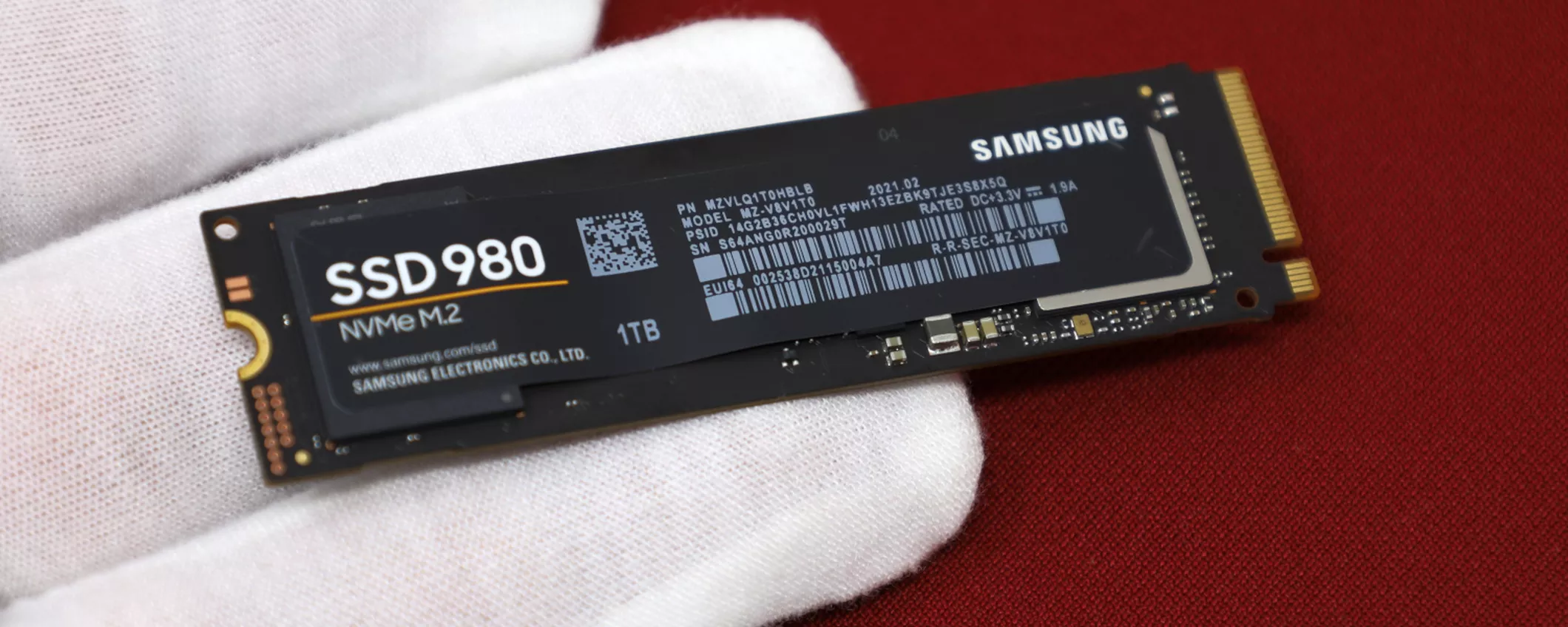 SCONTO FOLLE DEL 56% sulla SSD Samsung da 1TB: solo per OGGI!