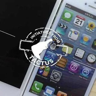 iPhone low cost: foto dell'assemblaggio completo