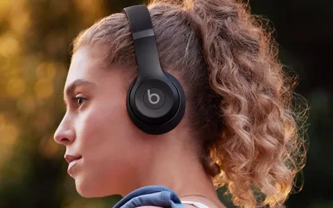 Beats Solo 4: audio wireless di qualità in offerta su Amazon