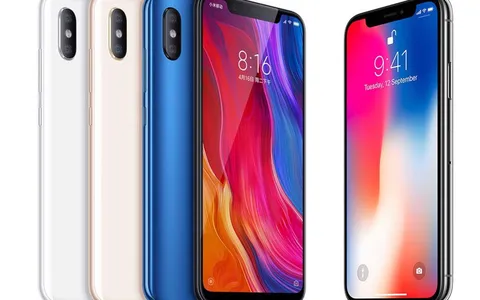 Xiaomi Mi 8, il clone di iPhone X col Touch ID nel display