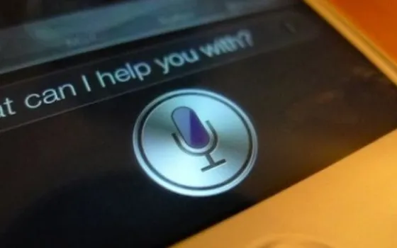 Fa causa ad Apple perché Siri non funziona bene