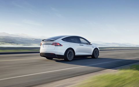 Tesla è il brand automotive più cercato del Web
