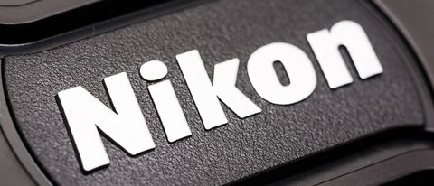 La nuova compatta top di gamma Nikon a inizio 2016