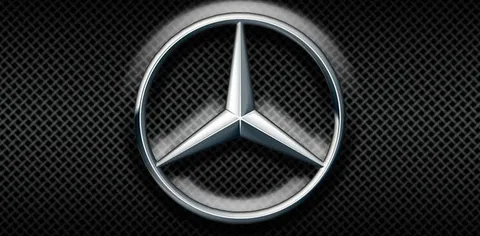 Mercedes-Benz, codici QR per il soccorso stradale