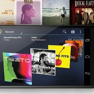 Stime riviste per Nexus 7 e 10, Nexus 4 va a ruba