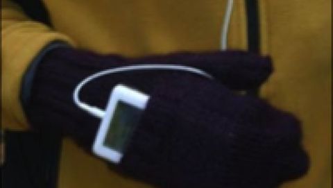 Un iPod nei guanti